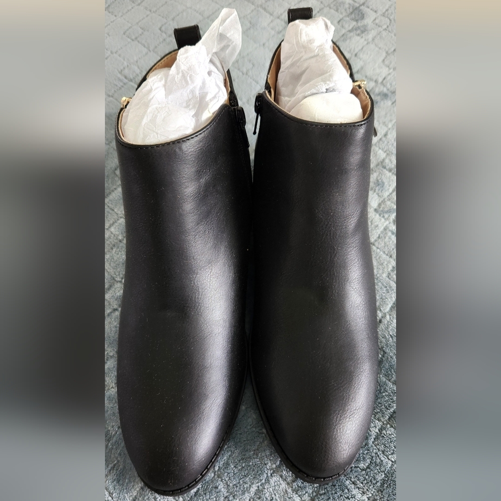NWOT Journee Collection Vegan Leather Booties